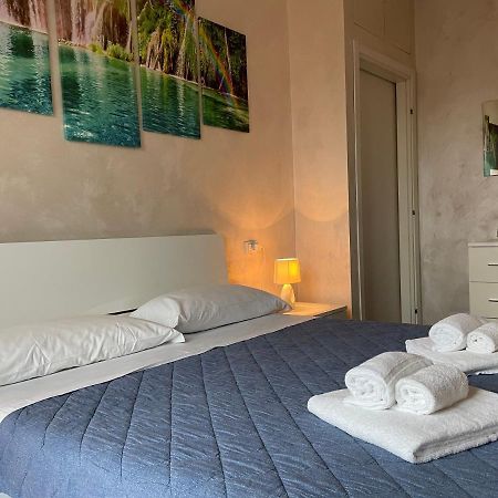 Adriano Metro & Comfort Suites - Affitti Brevi Italia ミラノ エクステリア 写真